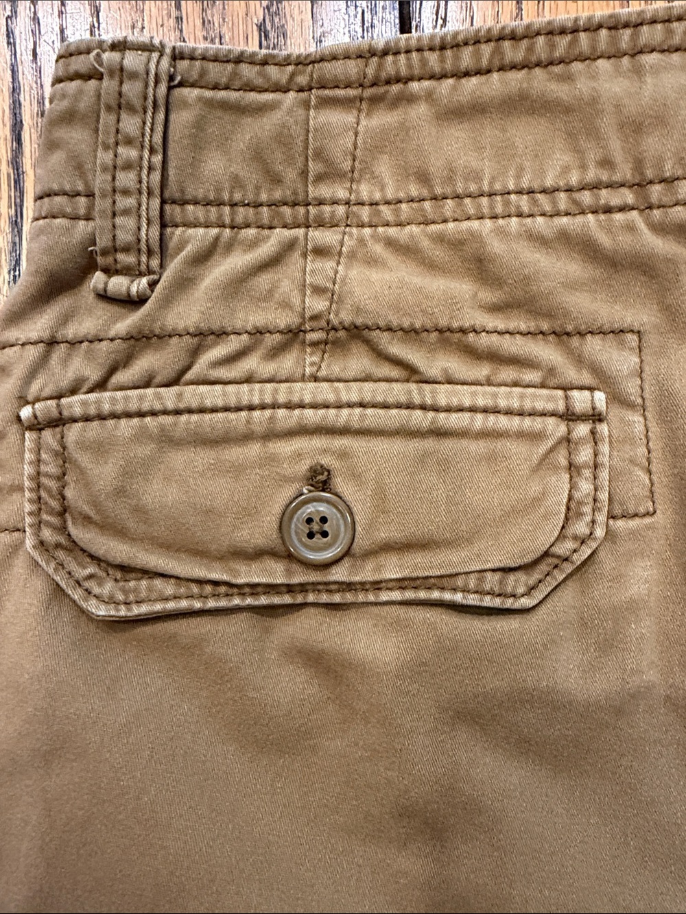 OLD NAVY COTTON DEEP TAN CARGO SHORTS- MEN'S SIZE 29 - Picture 5 of 11
